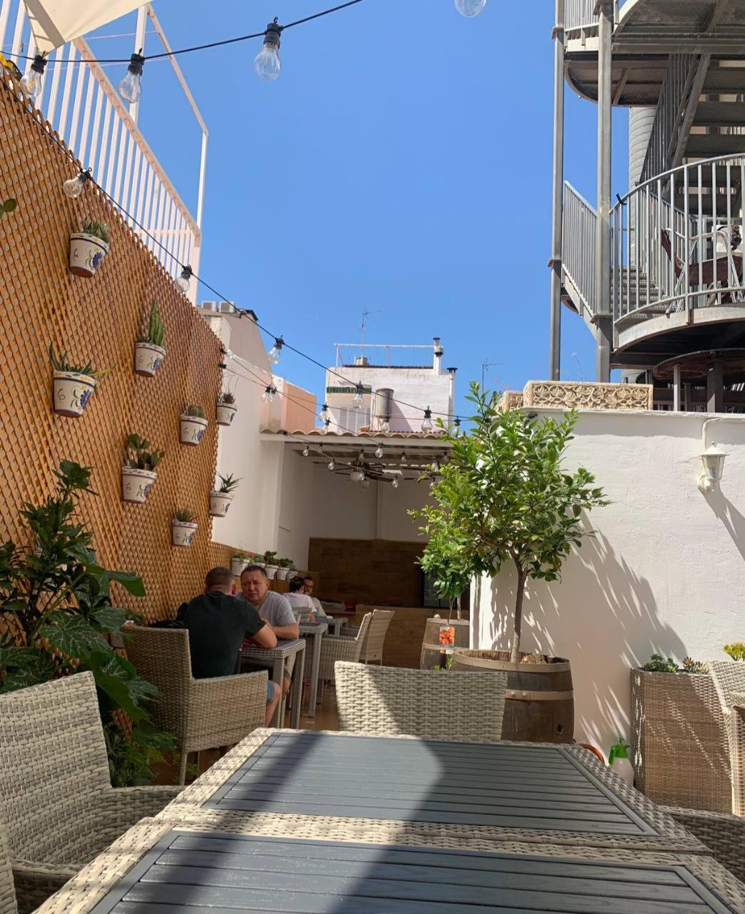 Colibri Hotel Calella Exterior photo