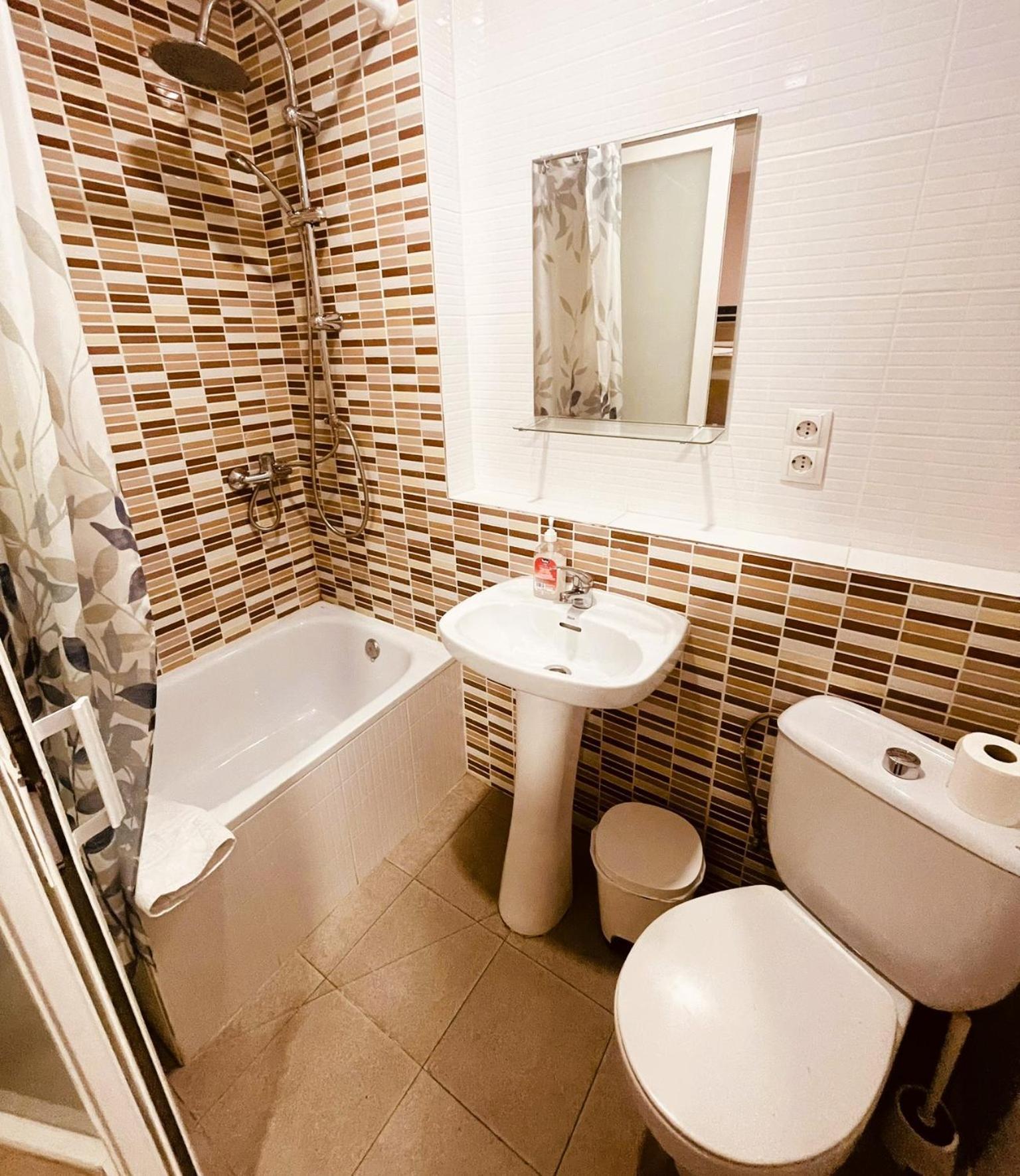 Colibri Hotel Calella Room photo